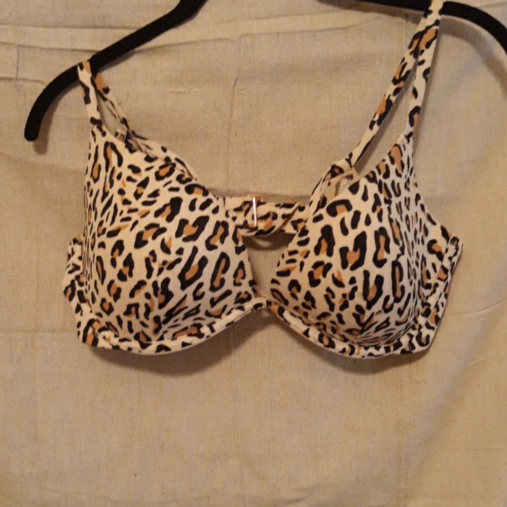 Bikini top